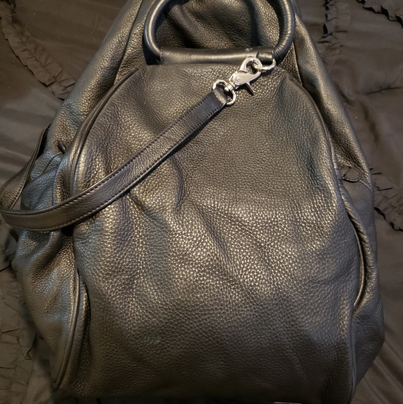 Charles David Black Leather Tote Bag - Picture 3 of 11